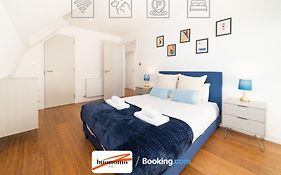Two Bedroom Apartment At Buonomo Stays Short Lets & Serviced Accommodation